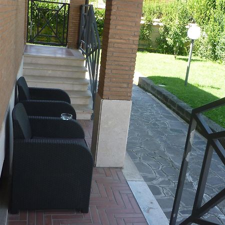 Villa Smeraldo Roma Infernetto Ngoại thất bức ảnh